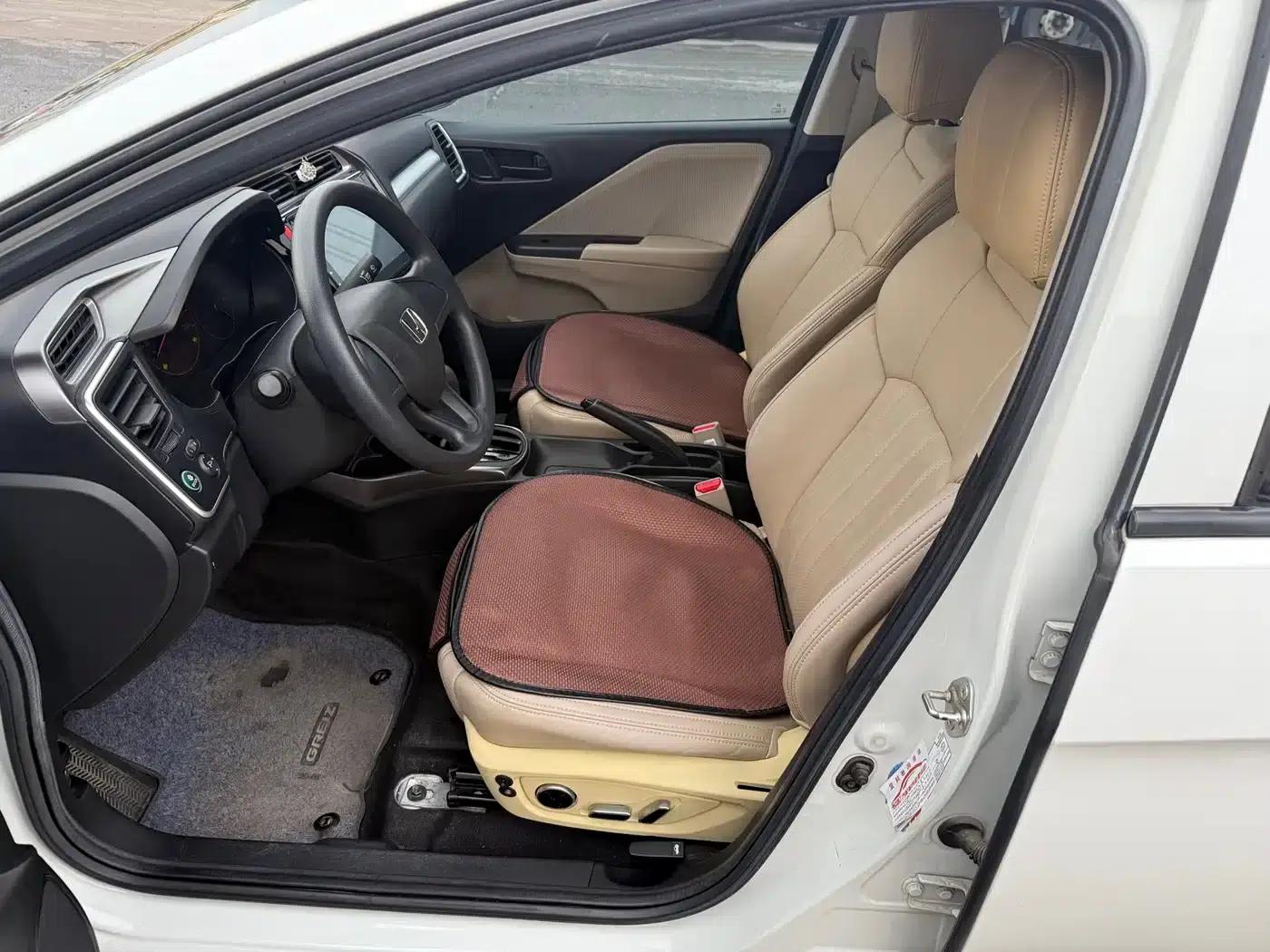 2016 Honda Greiz 1.5L CVT Classic Edition — миниатюра 5