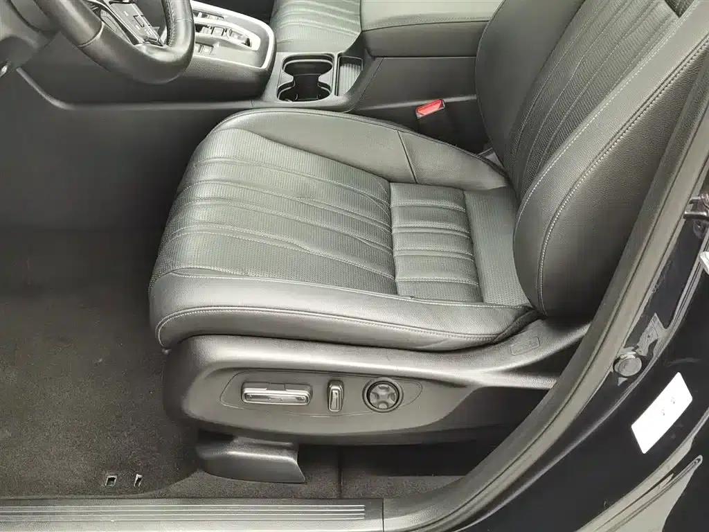 2024 Honda Breeze e:PHEV Premium Edition — миниатюра 20