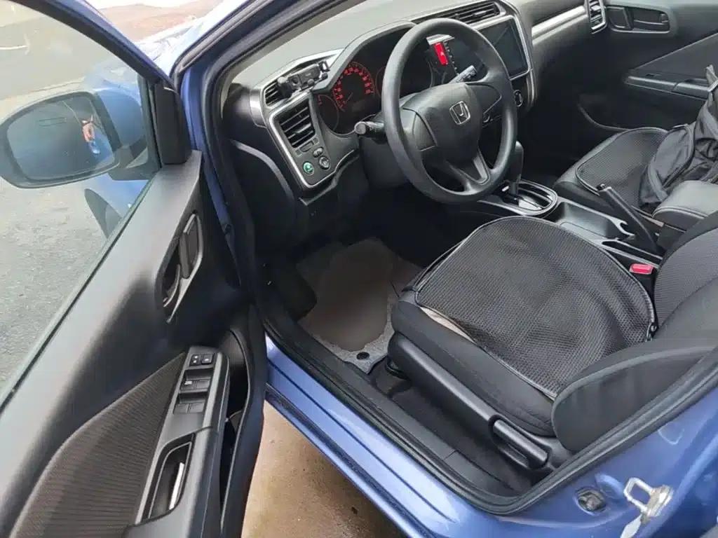 2017 Honda Crider 1.5L CVT Classic Edition — миниатюра 16