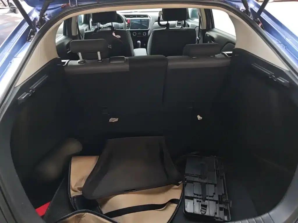 2017 Honda Crider 1.5L CVT Classic Edition — миниатюра 19
