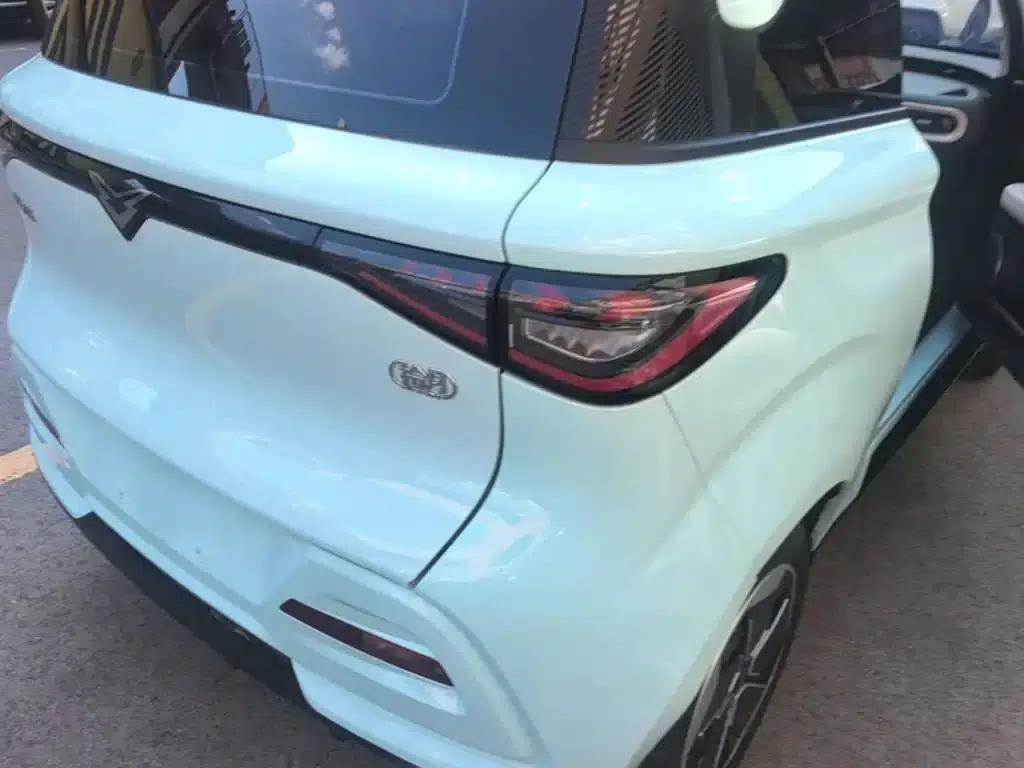Kaiyi Shiyue 2023 Model 301km/h Chasing Wind Edition — миниатюра 7