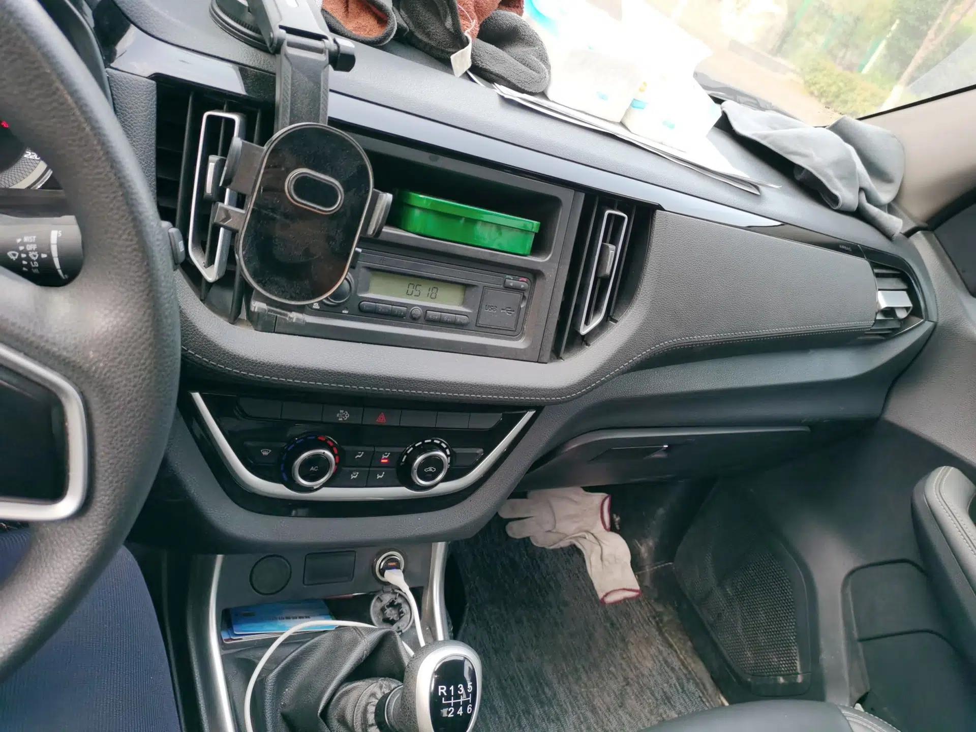 Isuzu JLM 2023 2.5T Diesel Manual Two-Wheel Drive Chima Version Standard Wheelbase — миниатюра 13