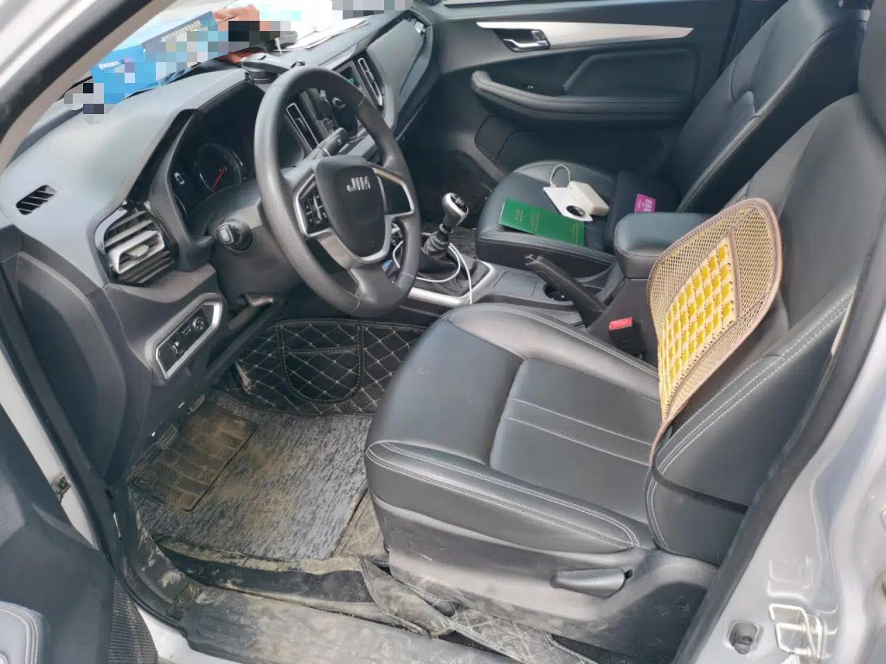 Isuzu JLM 2023 2.5T Diesel Manual Two-Wheel Drive Chima Version Standard Wheelbase — миниатюра 15
