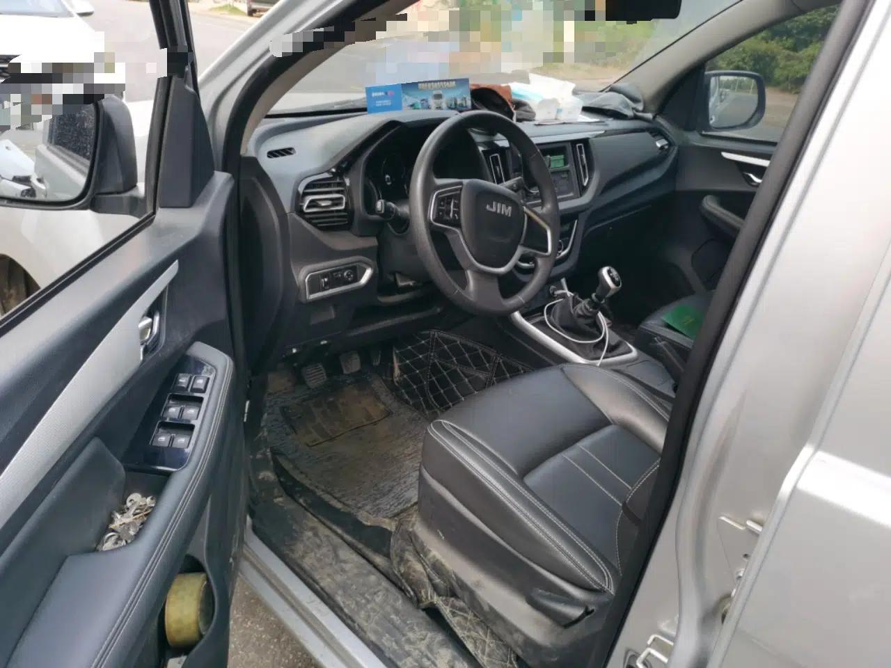 Isuzu JLM 2023 2.5T Diesel Manual Two-Wheel Drive Chima Version Standard Wheelbase — миниатюра 16