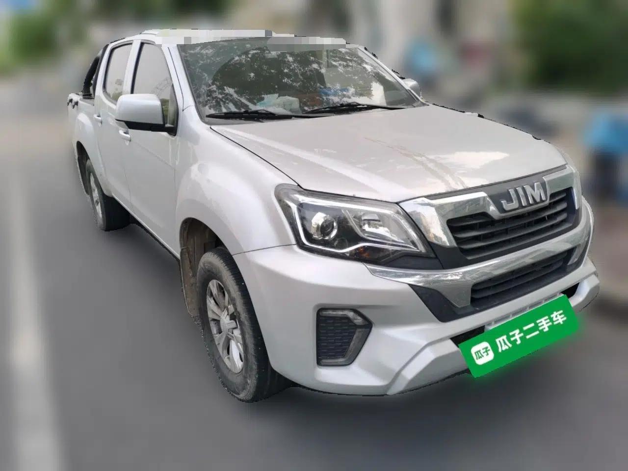 Isuzu JLM 2023 2.5T Diesel Manual Two-Wheel Drive Chima Version Standard Wheelbase — миниатюра 3