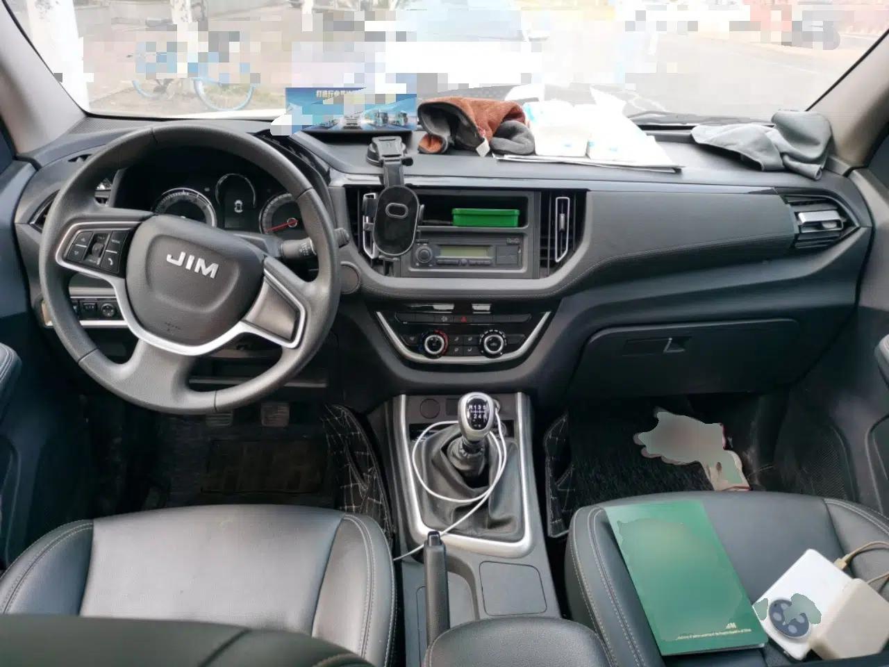Isuzu JLM 2023 2.5T Diesel Manual Two-Wheel Drive Chima Version Standard Wheelbase — миниатюра 9
