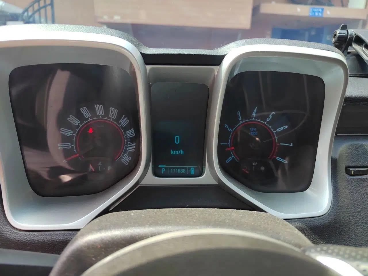 Chevrolet Camaro 2011 3.6L Legendary Performance Edition — миниатюра 11