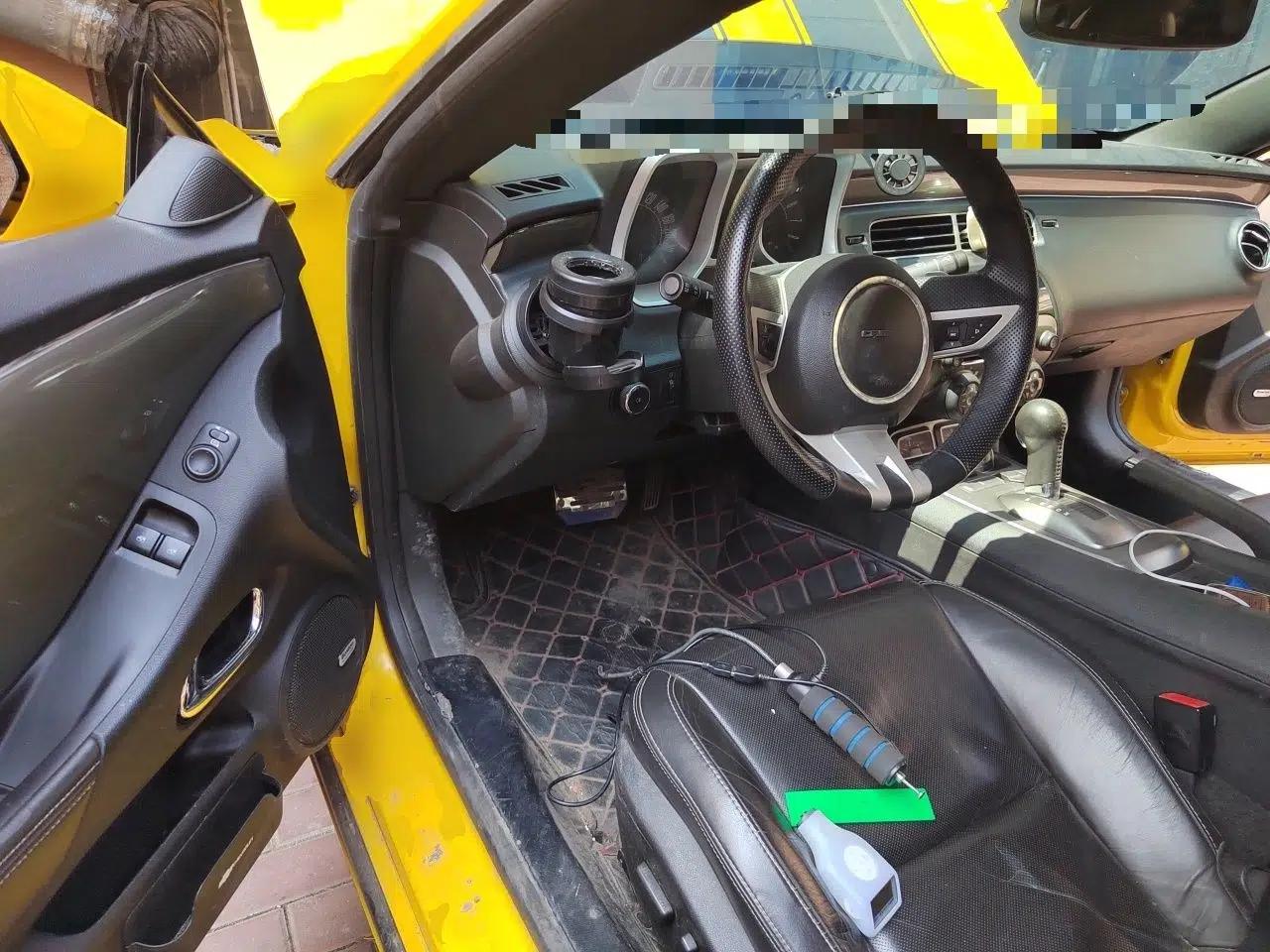 Chevrolet Camaro 2011 3.6L Legendary Performance Edition — миниатюра 16
