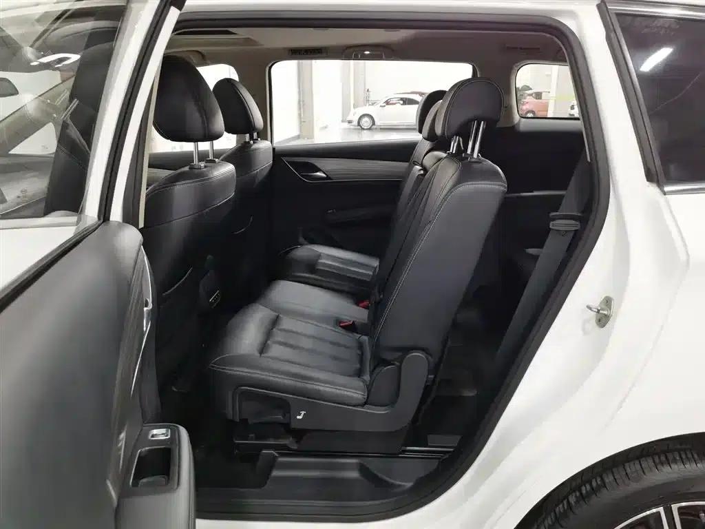 Song MAX New Energy 2019 DM 1.5T Intelligent Connected 7-Seater National VI Emission Standard — миниатюра 15