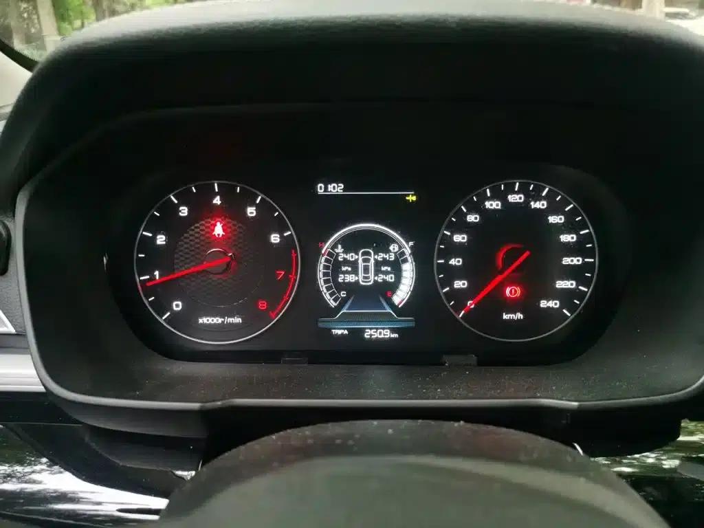 Qin 2019 1.5L Manual Comfort Model — миниатюра 8