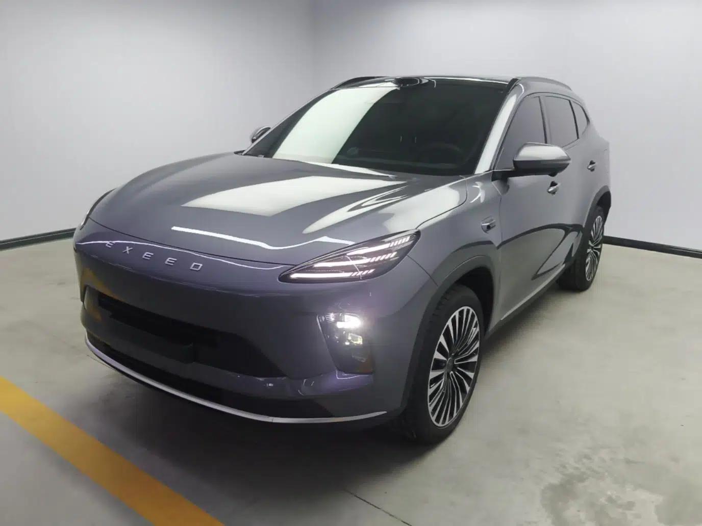 EXEED ET5 2026 210 LiDAR Smart Luxury Edition — миниатюра 1