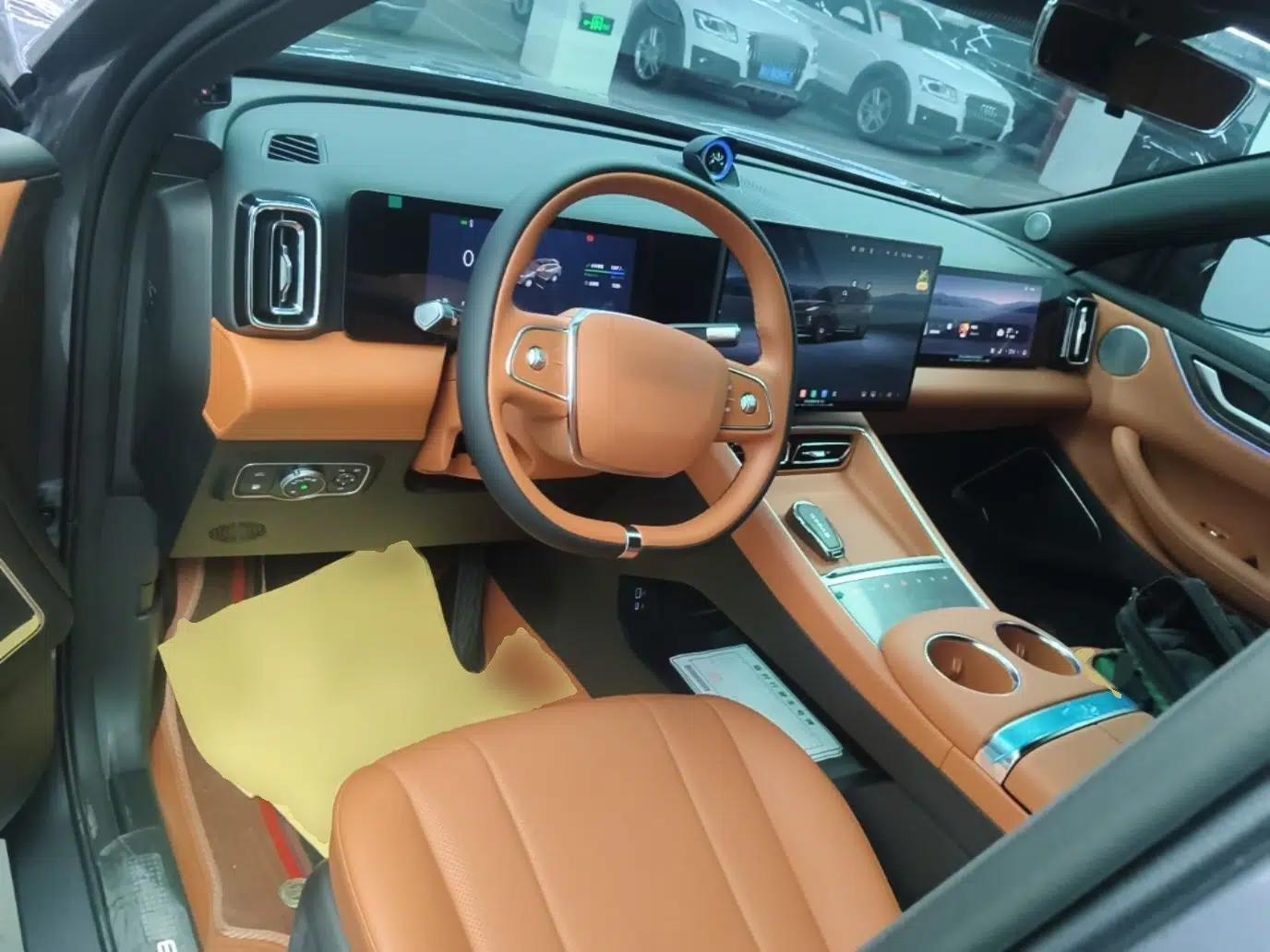 EXEED ET5 2026 210 LiDAR Smart Luxury Edition — миниатюра 12