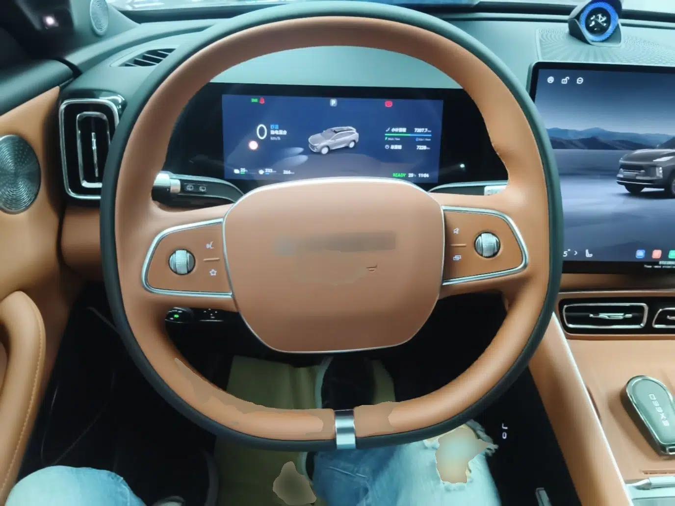 EXEED ET5 2026 210 LiDAR Smart Luxury Edition — миниатюра 13