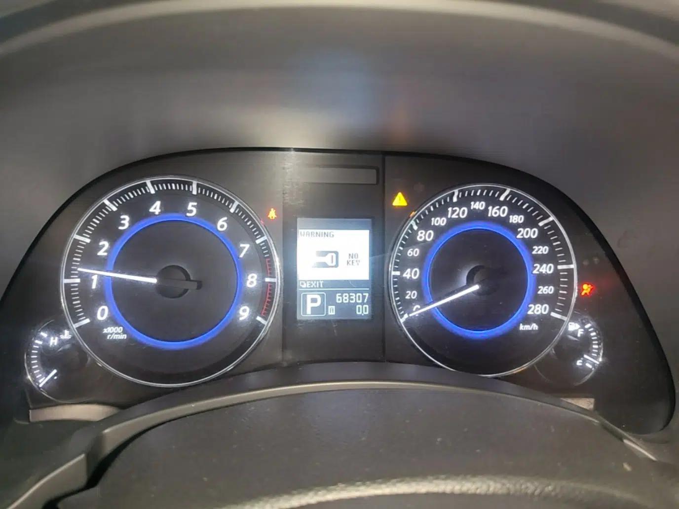 Infiniti QX70 2013 3.7L Standard Edition — миниатюра 19