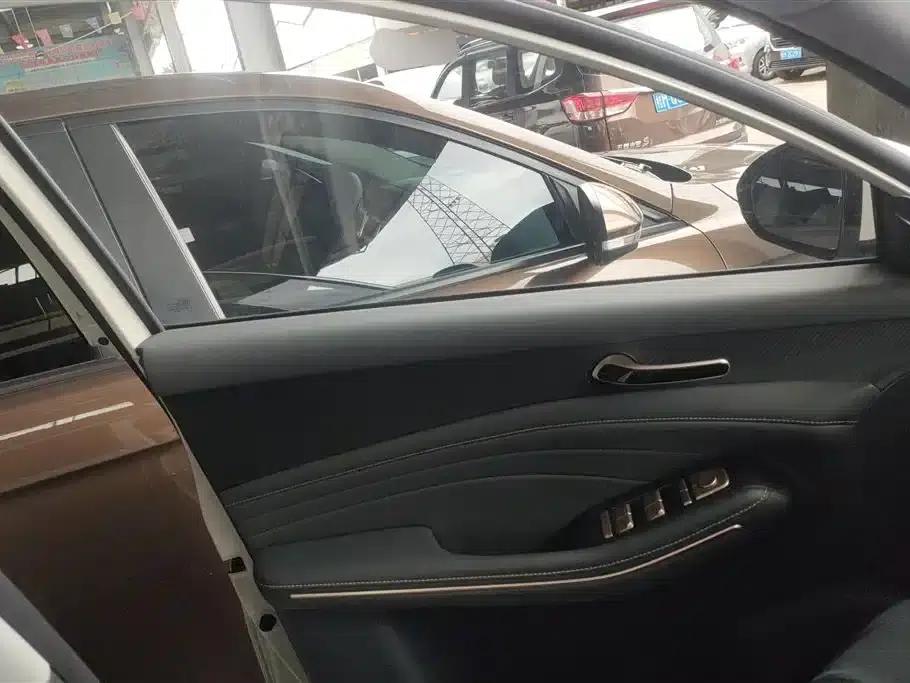 Baojun Yunhai 2025 500km Pure Electric Travel Edition — миниатюра 7