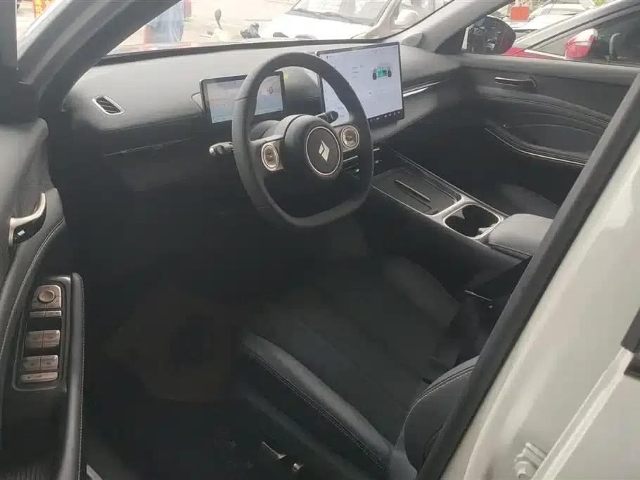 Baojun Yunhai 2025 500km Pure Electric Travel Edition — миниатюра 9