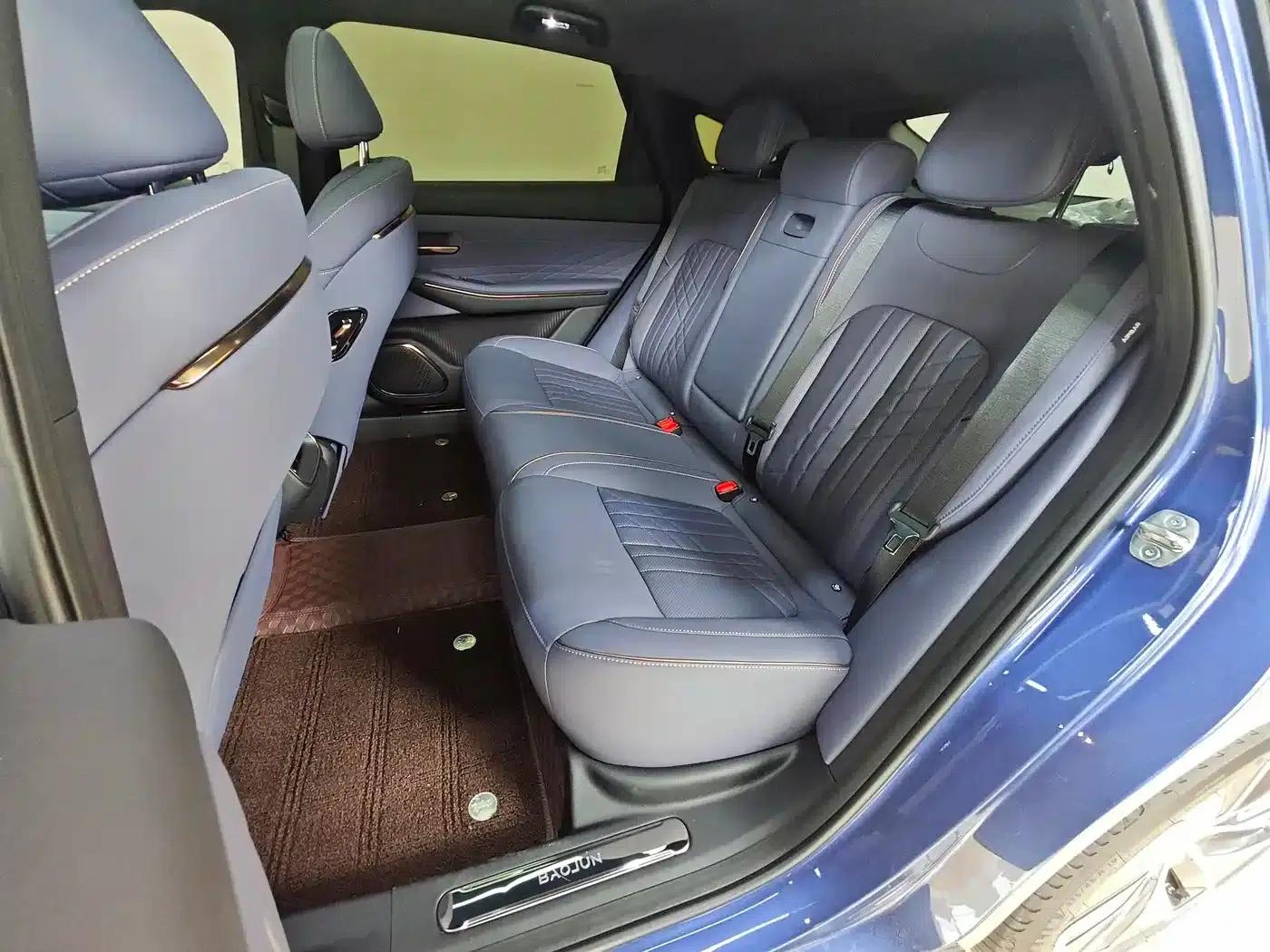 Baojun Enjoy 2025 Pure Electric 600km Luxury Edition — миниатюра 9