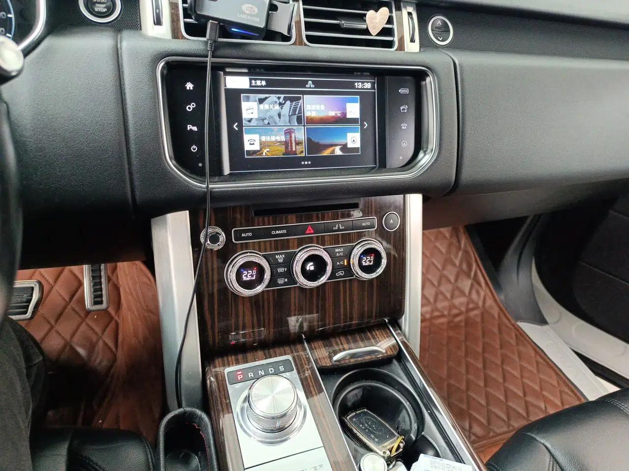 Land Rover Range Vogue — миниатюра 13