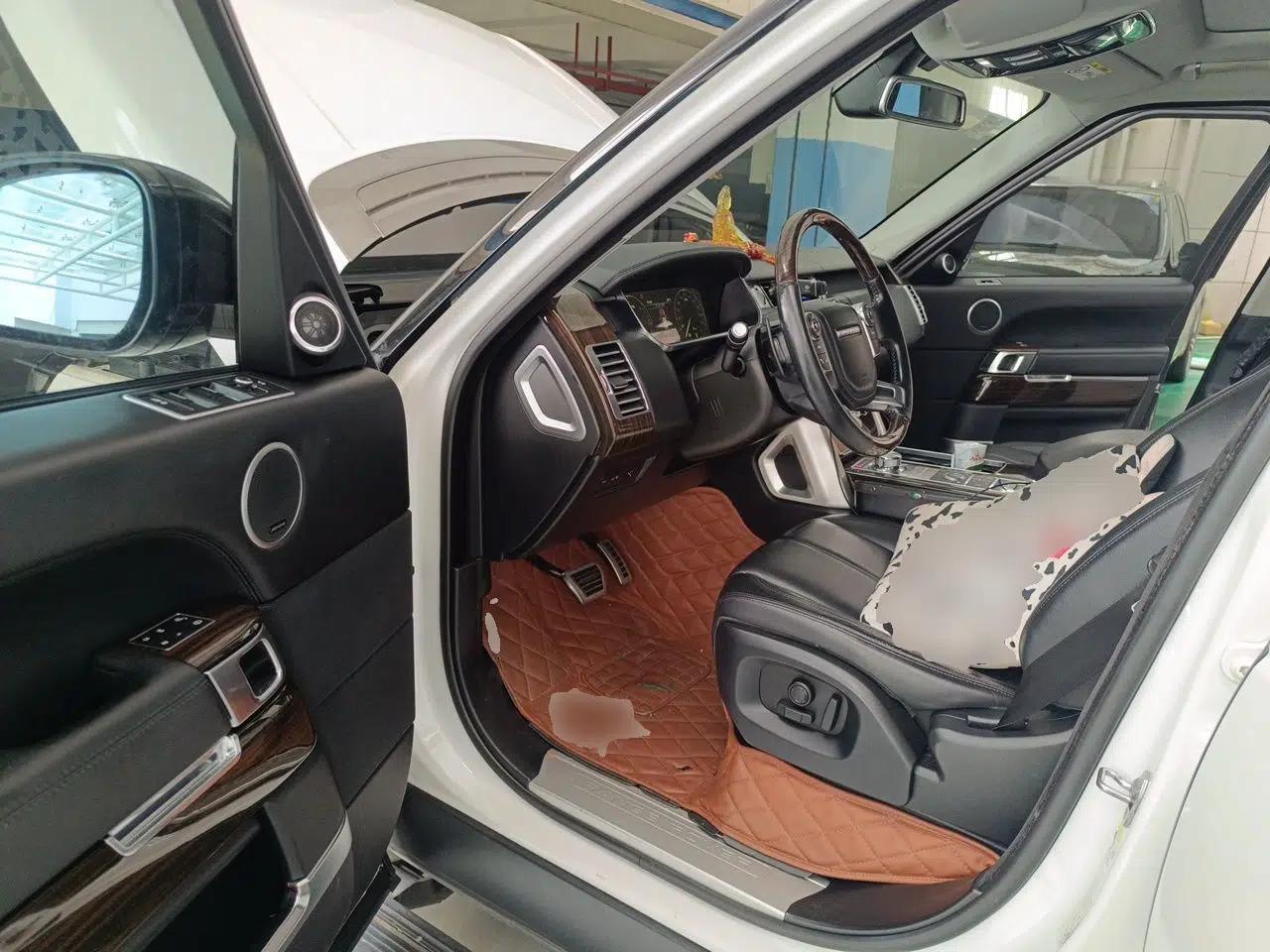 Land Rover Range Vogue — миниатюра 16