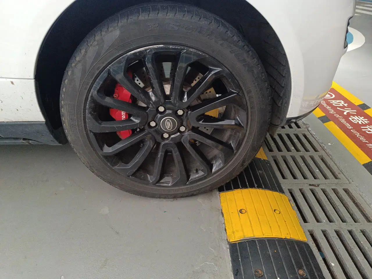 Land Rover Range Vogue — миниатюра 8