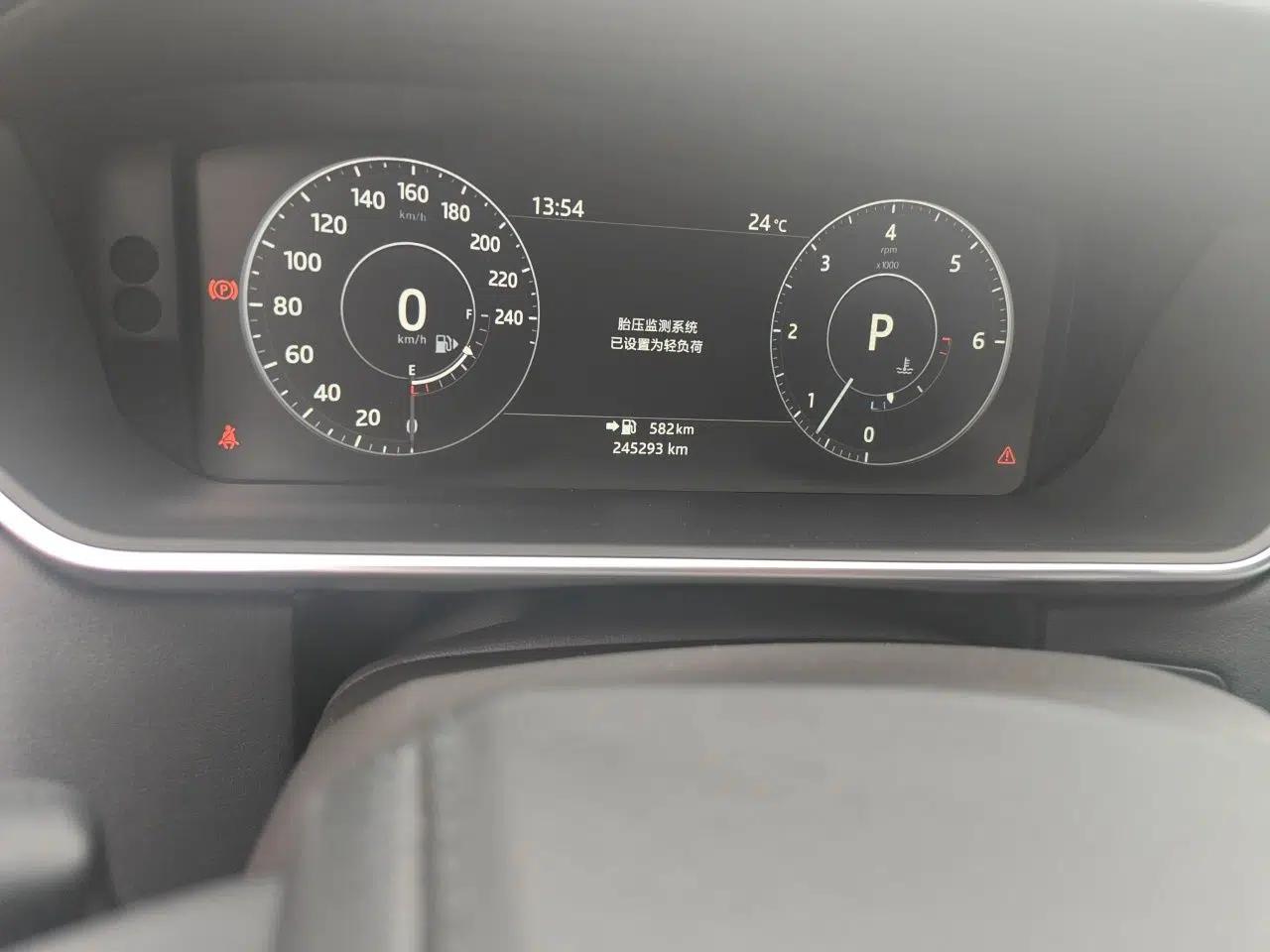 Land Rover Range Vogue — миниатюра 12