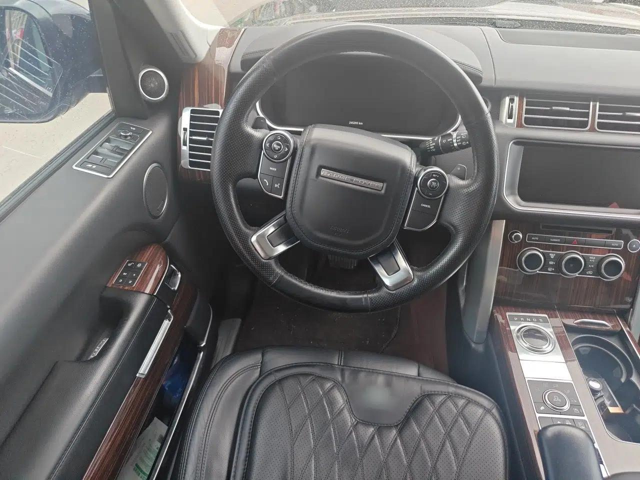 Land Rover Range Vogue — миниатюра 10