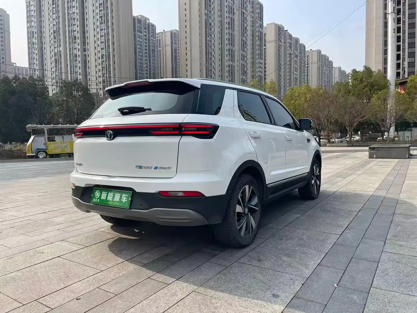 Changan CS55 Pure Electric 2020 Model, Standard Range, Smart Edition — миниатюра 13
