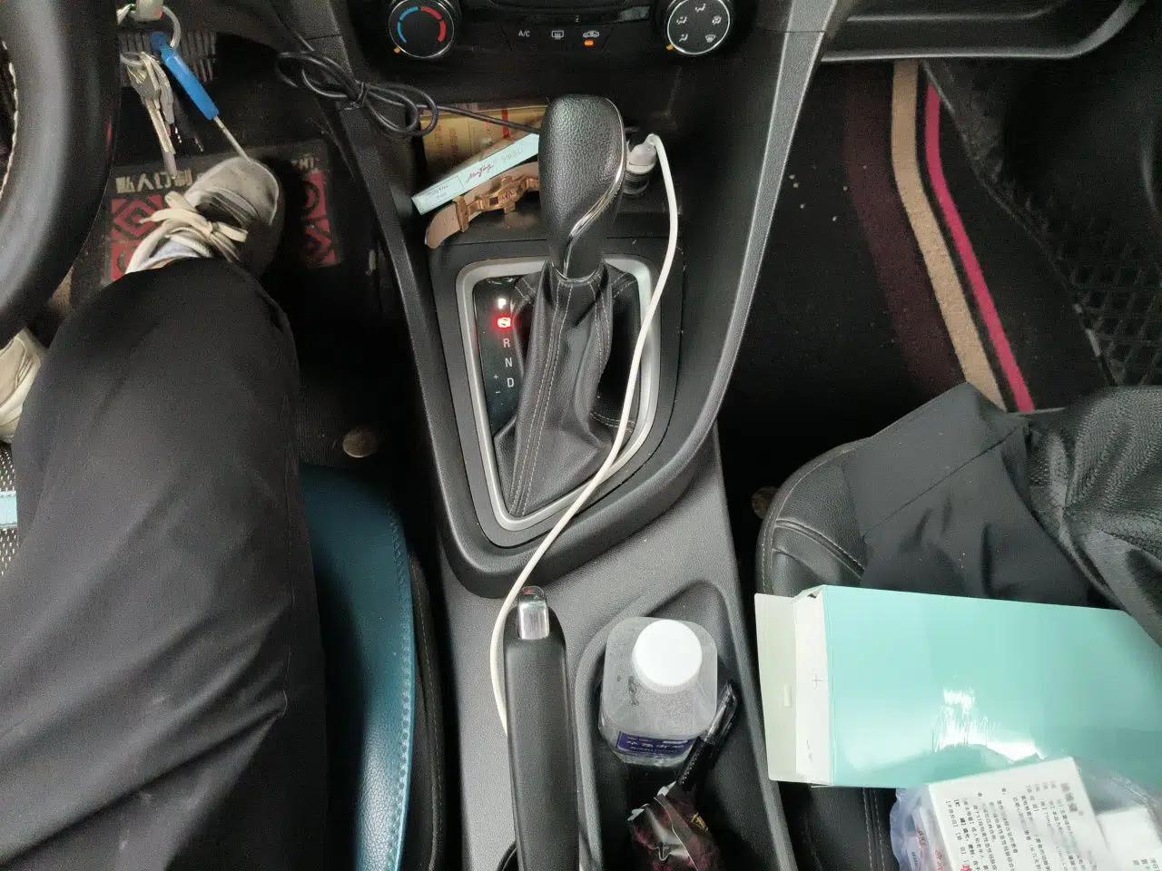 Buick Excelle GX 2018 18T Automatic Elite Model — миниатюра 14