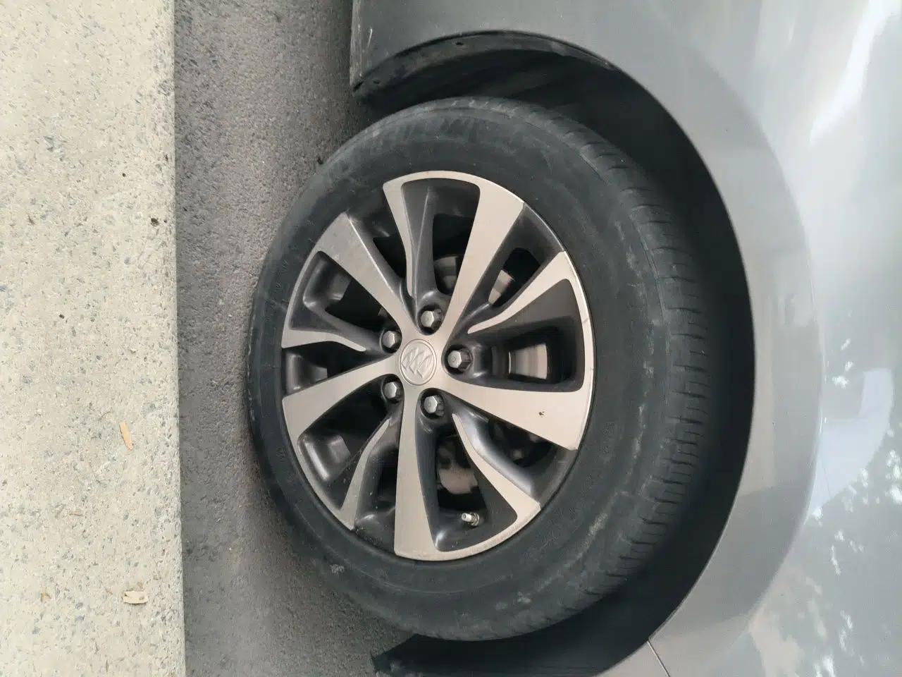 Buick Excelle GX 2018 18T Automatic Elite Model — миниатюра 8