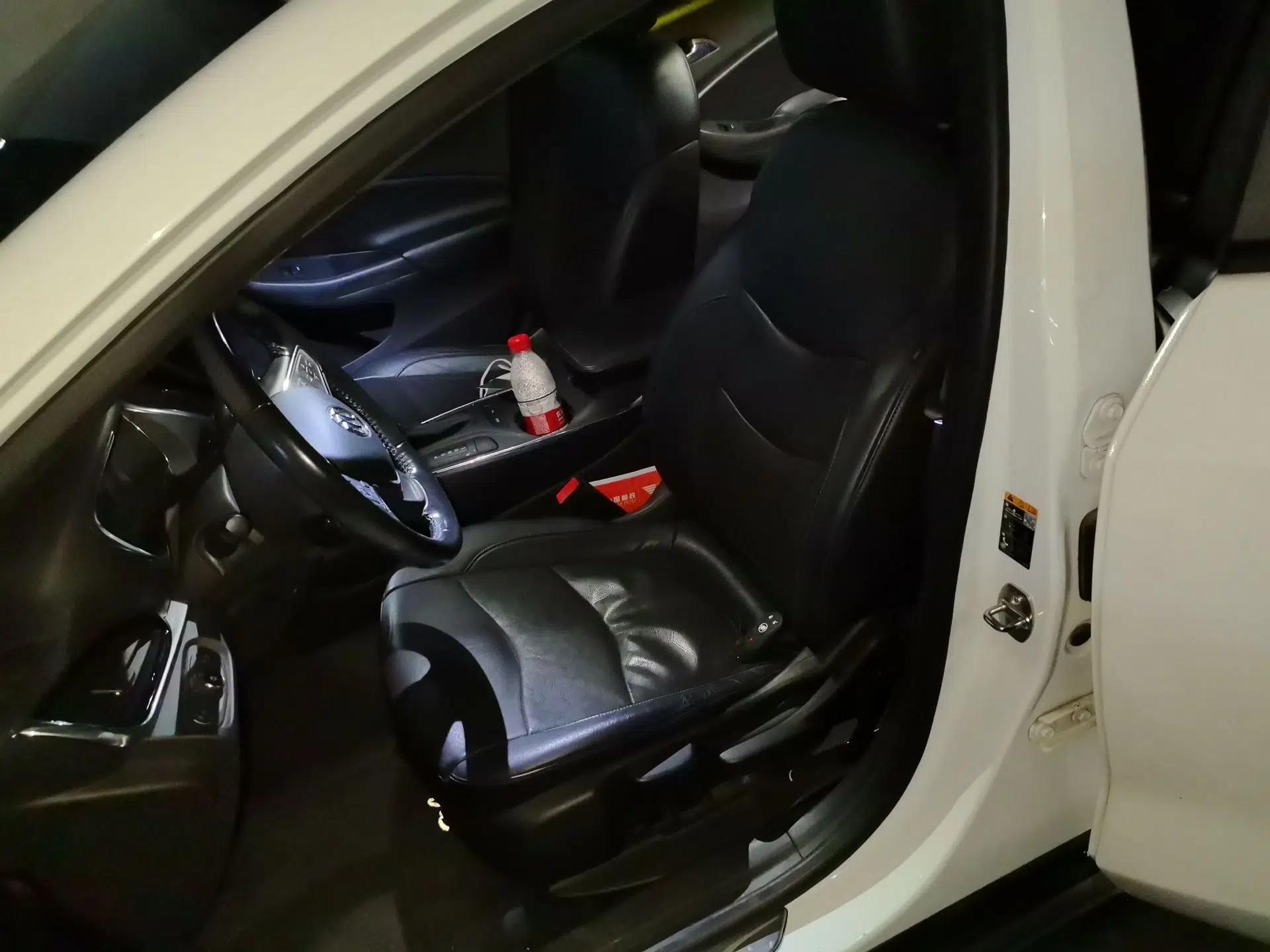 Buick VELITE 5 2017 Urban Extended-Range Model — миниатюра 15