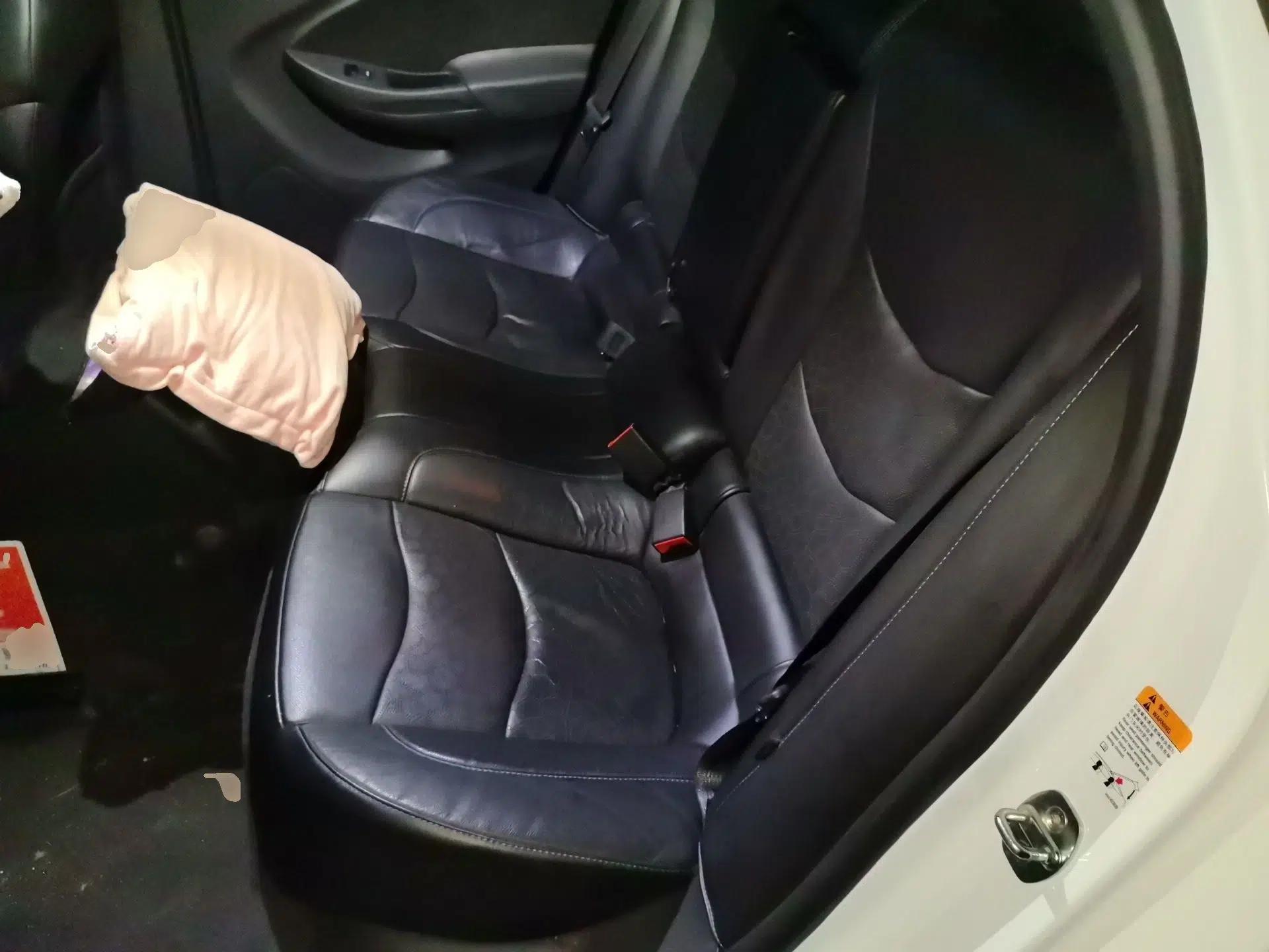 Buick VELITE 5 2017 Urban Extended-Range Model — миниатюра 17