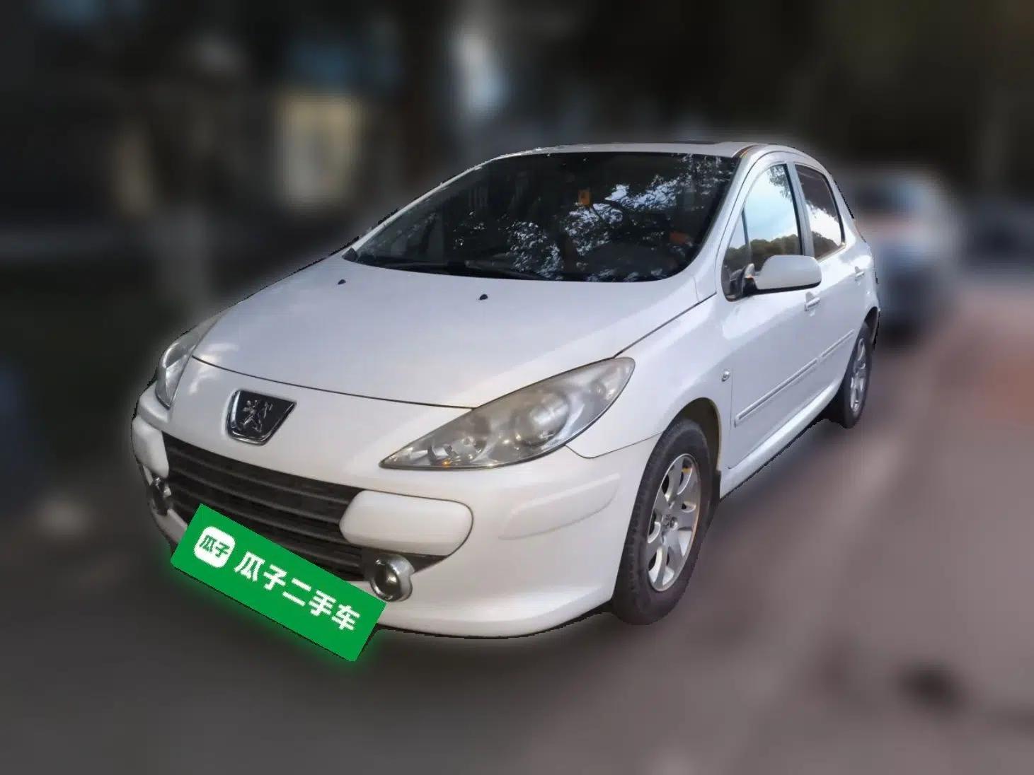Peugeot 307 2012 Hatchback 1.6L Automatic Comfort Edition — миниатюра 1