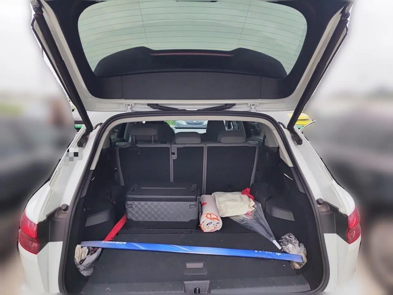 Audi Q5 e-tron 2023 40 e-tron Starry Edition Luxury Package — миниатюра 19