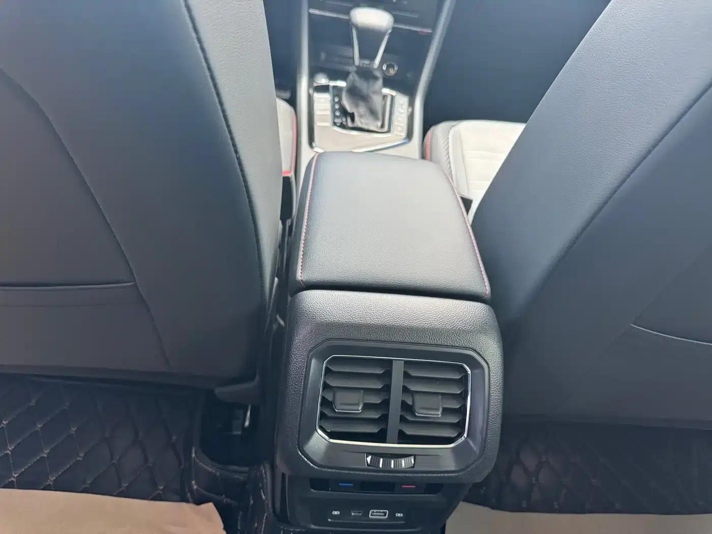 Tiguan X 2021 330TSI 2WD Flagship Edition — миниатюра 13