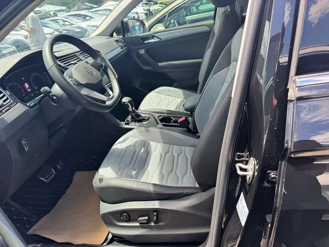 Tiguan X 2021 330TSI 2WD Flagship Edition — миниатюра 5