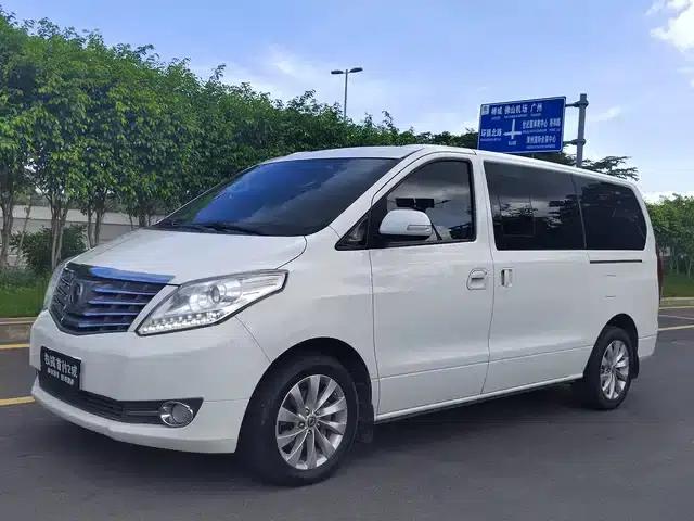 Fengxing CM7 2018 Facelift 2.0T Automatic Premium Edition
