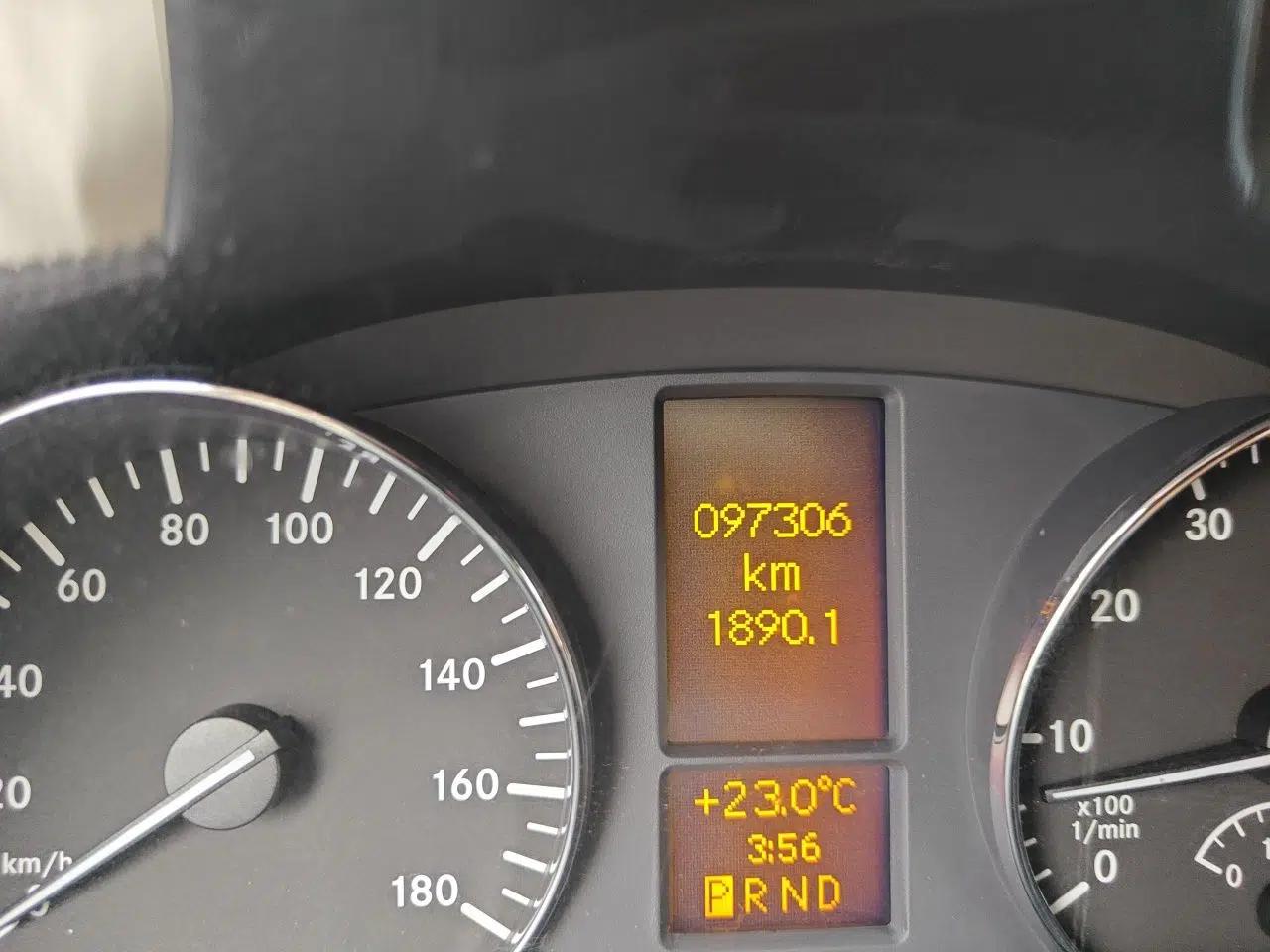 Mercedes-Benz Sprinter — миниатюра 12