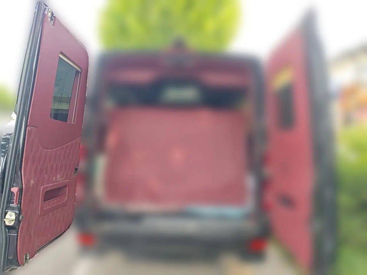 Mercedes-Benz Sprinter — миниатюра 19