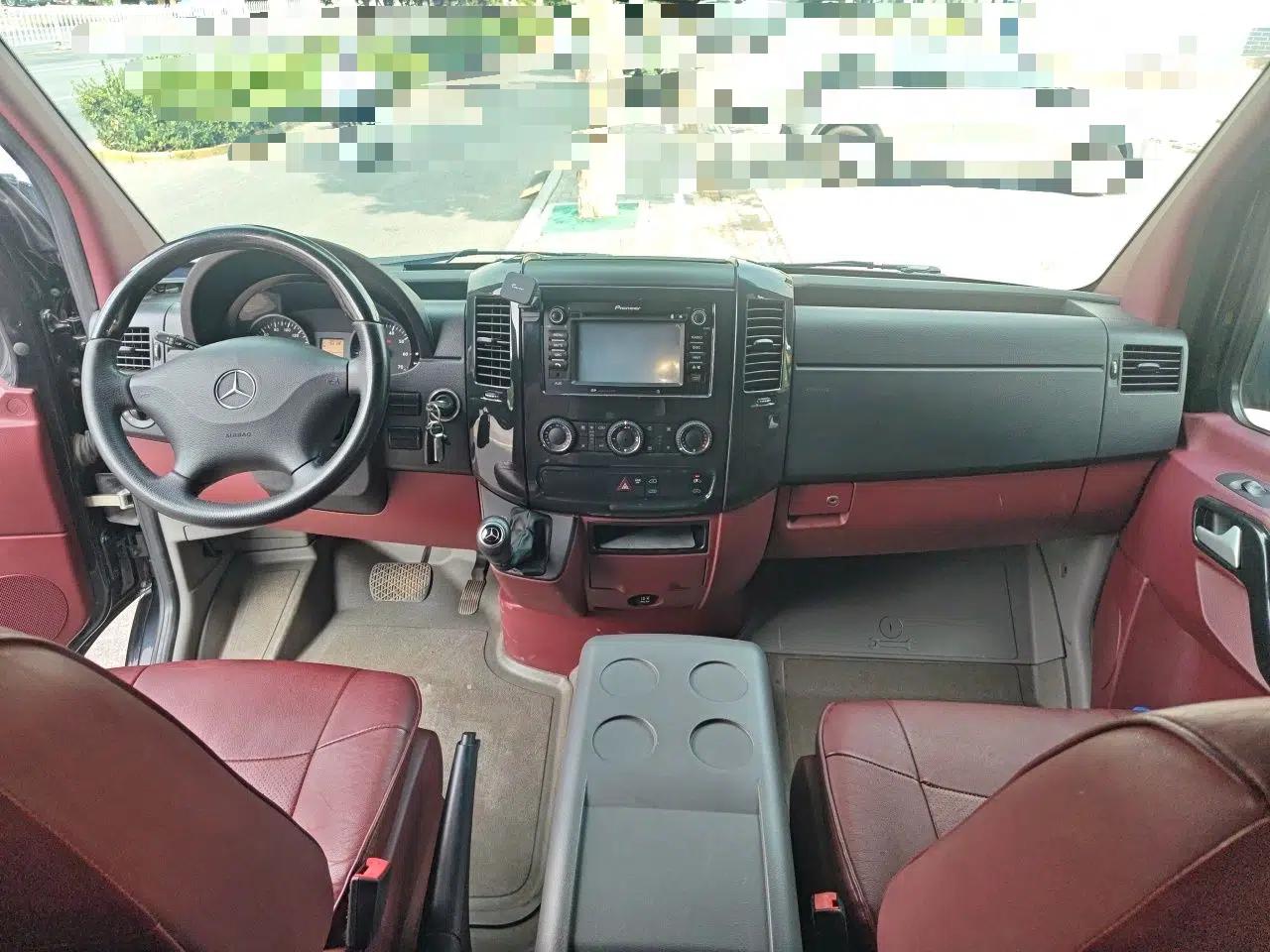 Mercedes-Benz Sprinter — миниатюра 9