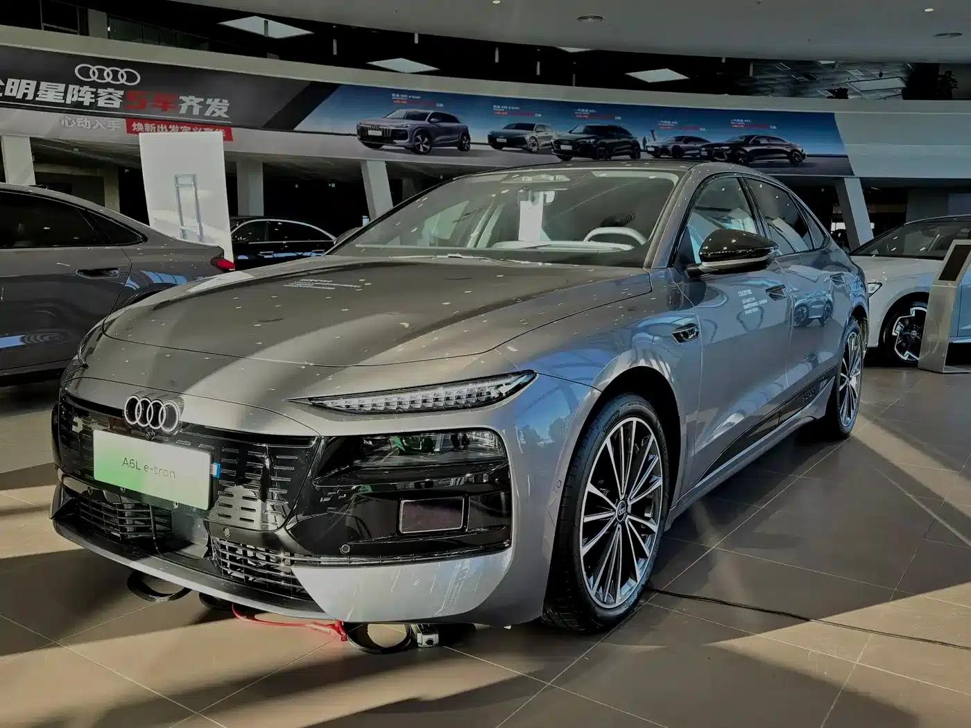 Audi A6L e-tron 2026 First Edition Qiankun Intelligent Driving Edition — миниатюра 1