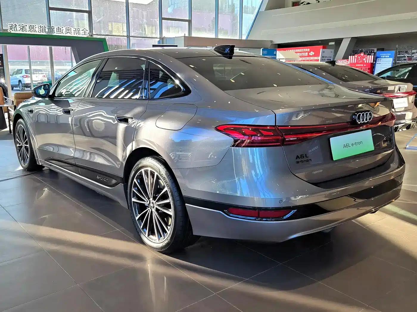 Audi A6L e-tron 2026 First Edition Qiankun Intelligent Driving Edition — миниатюра 4
