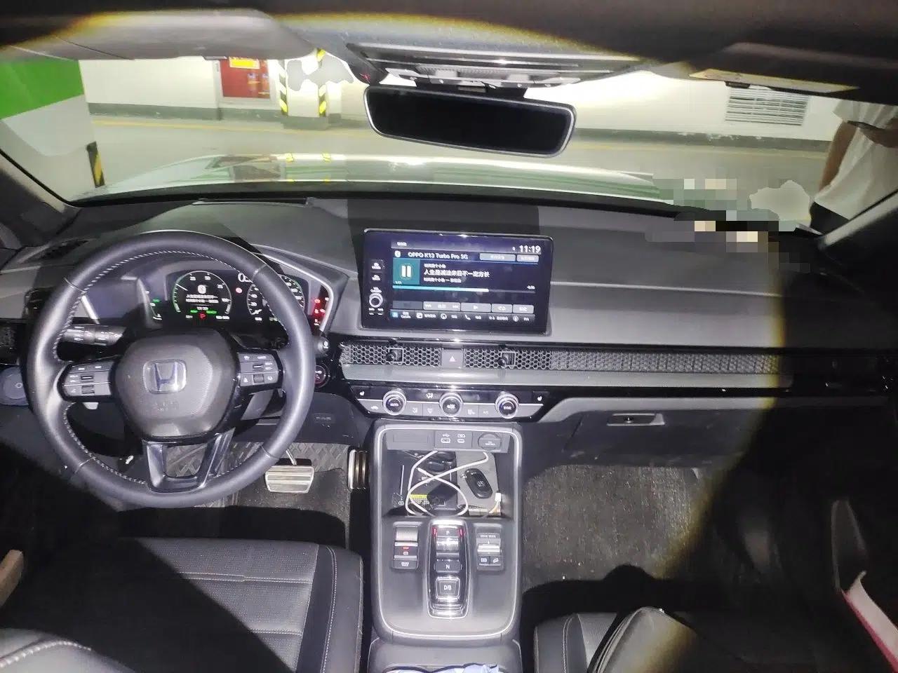 Honda CR-V New Energy 2023 2.0L ePHEV Luxury Edition — миниатюра 9