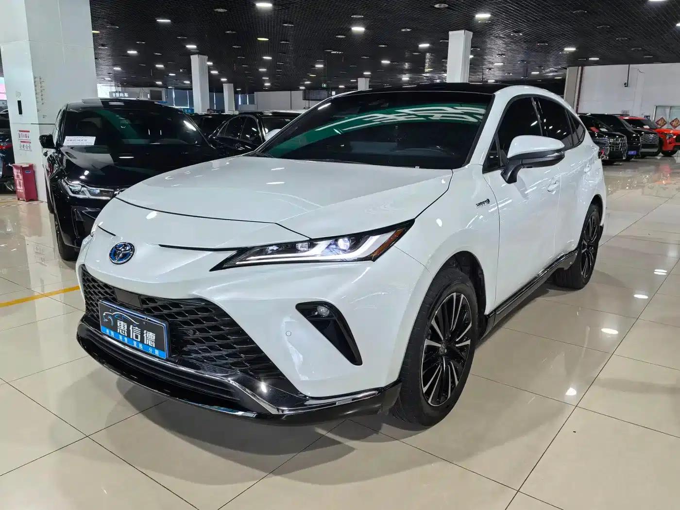 Venza 2023 2.5L Intelligent Hybrid Dual Engine 2WD Premium Edition — миниатюра 1