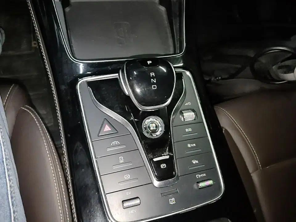 BYD Song MAX New Energy 2022 DM-i 105KM Flagship Model — миниатюра 21