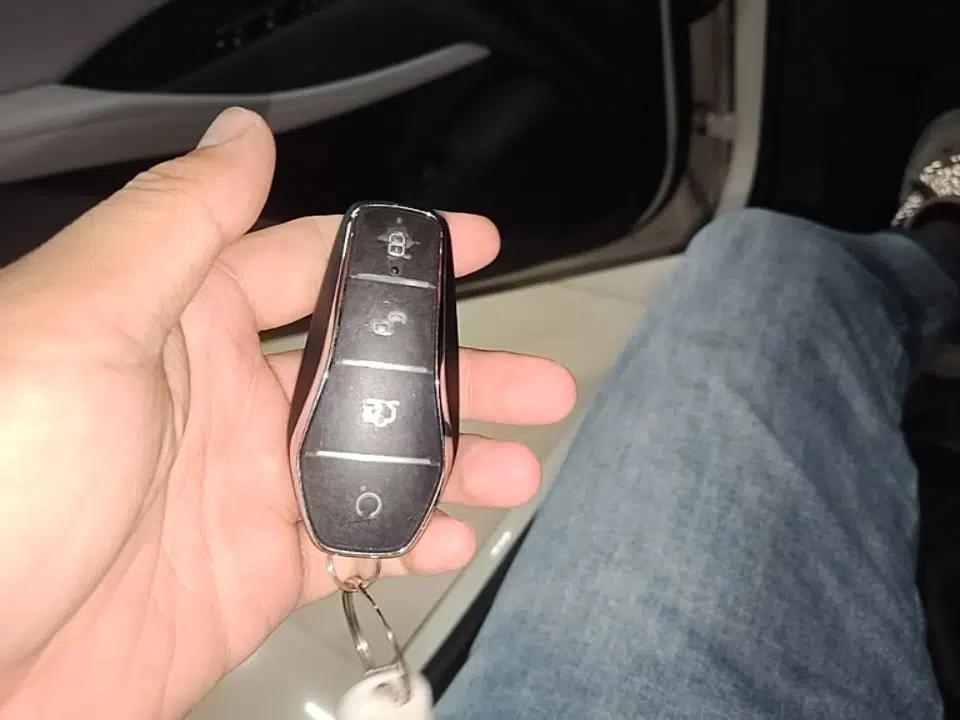 BYD Seal 06 DM-i Touring 2025 DM-i Touring High-End Model — миниатюра 28