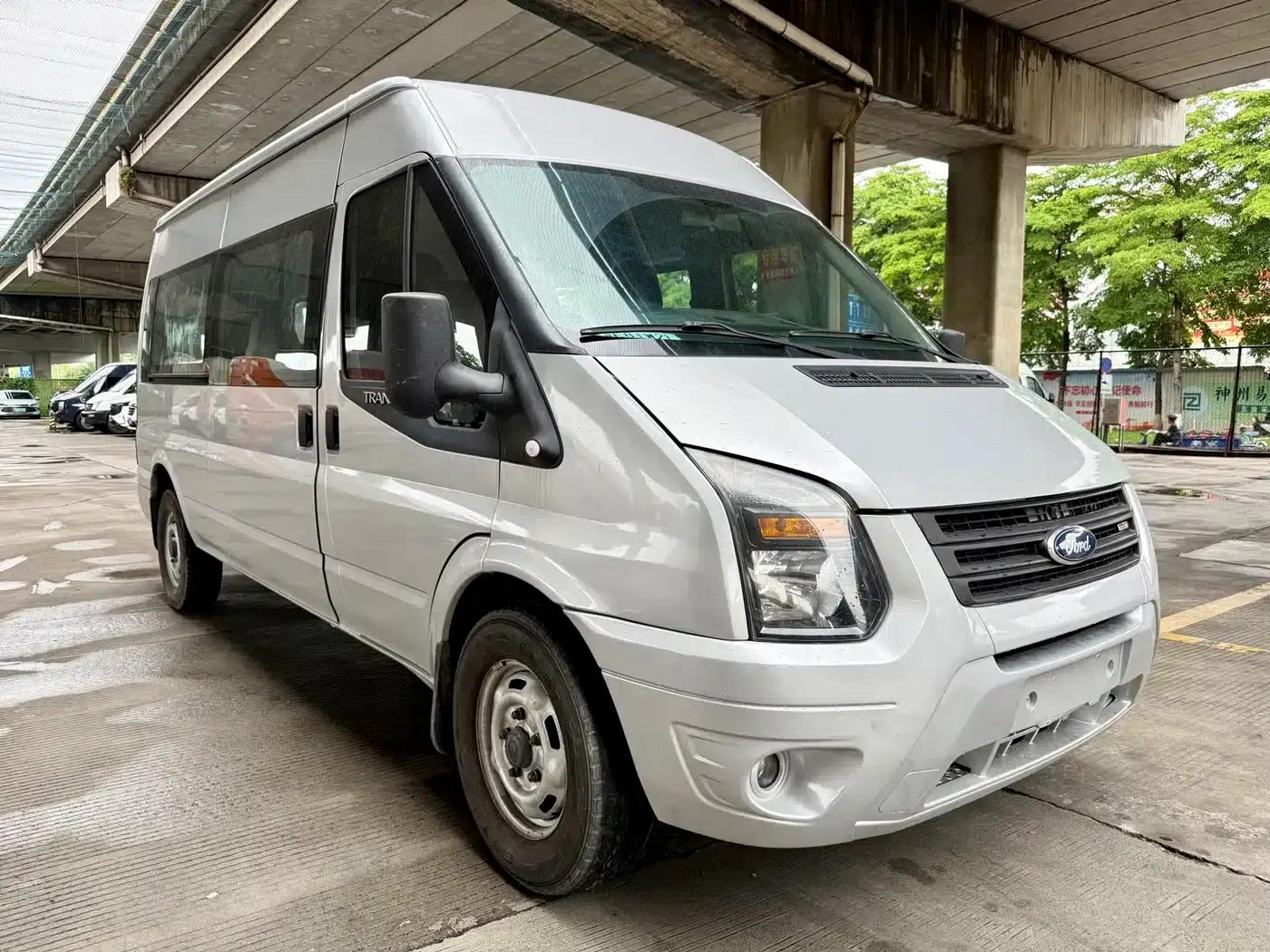 New Generation Ford Transit 2016 Model 2.2T Long Wheelbase 6/7 Seat Mid-Roof Multi-Purpose Vehicle — миниатюра 3