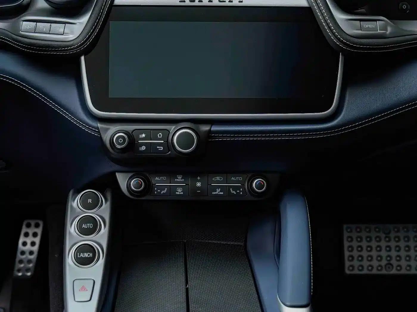 2016 GTC4Lusso 6.3L V12 — миниатюра 17