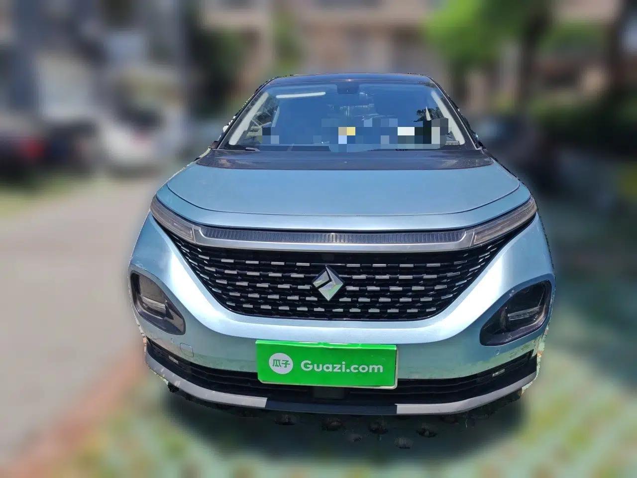 Baojun RM-5 2019 1.5T CVT 24-Hour Online Luxury Version 7 Seats — миниатюра 2