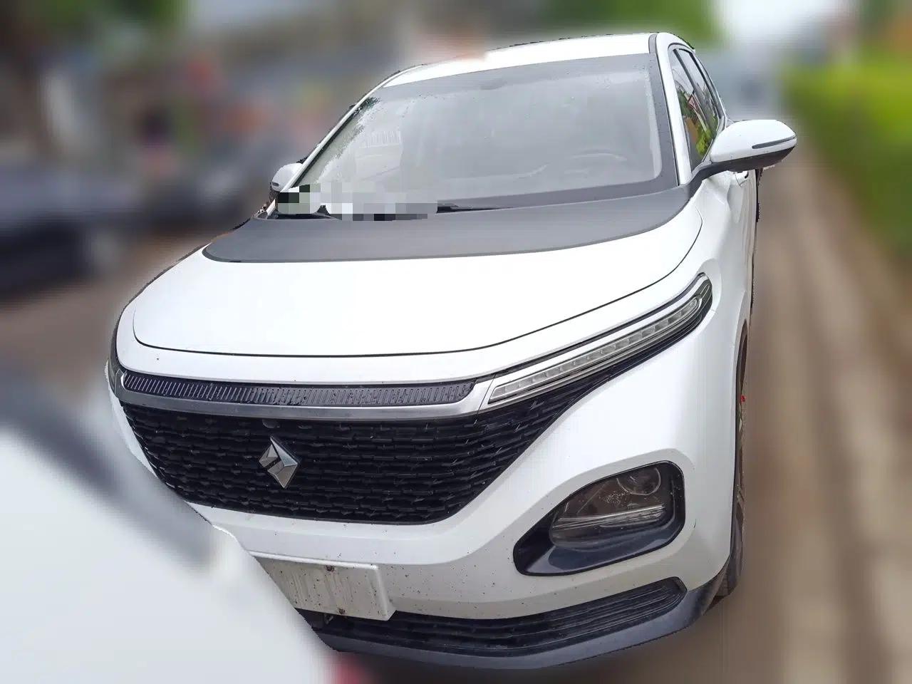 Baojun RM-5 2019 1.5L CVT Elite Version with 24-Hour Online Service 7 Seats — миниатюра 2