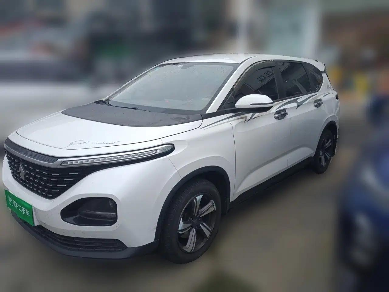 Baojun RM-5 2019 1.5T CVT Elite Version with 24-Hour Online Service 6 Seats — миниатюра 1